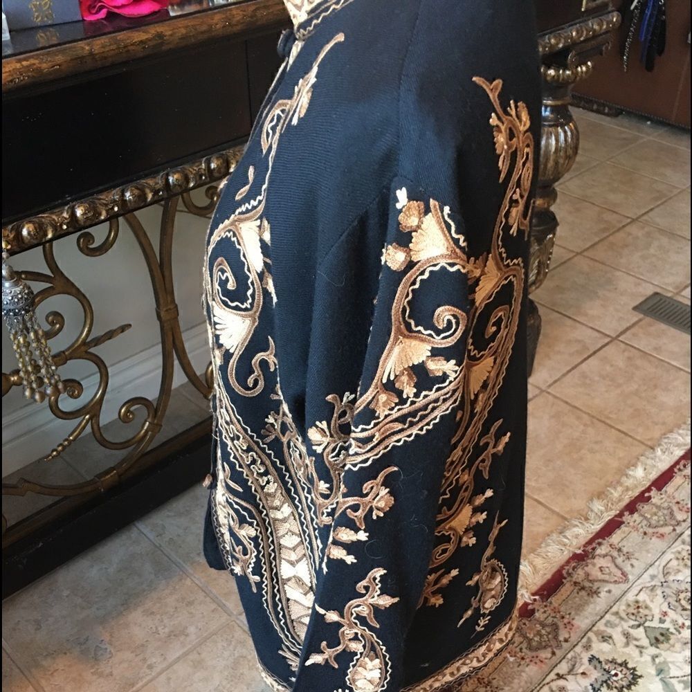 ASIAN INSPIRED Jacket! - Picture 3 of 8